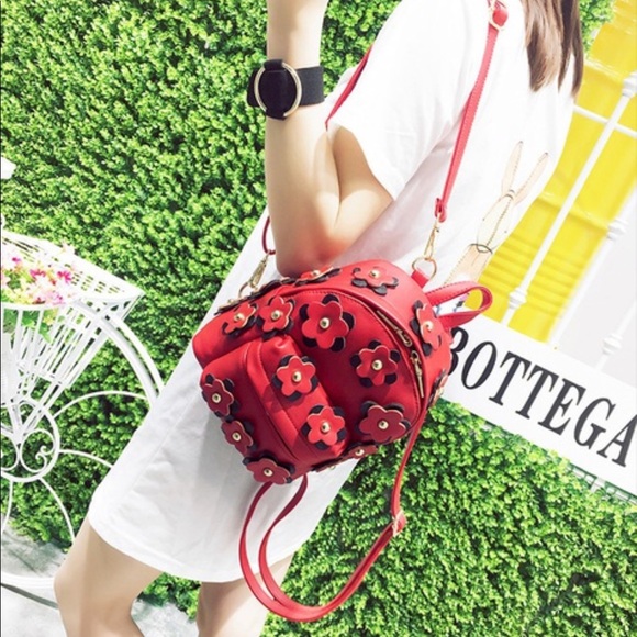 Red Floral Mini Backpack - Picture 3 of 4